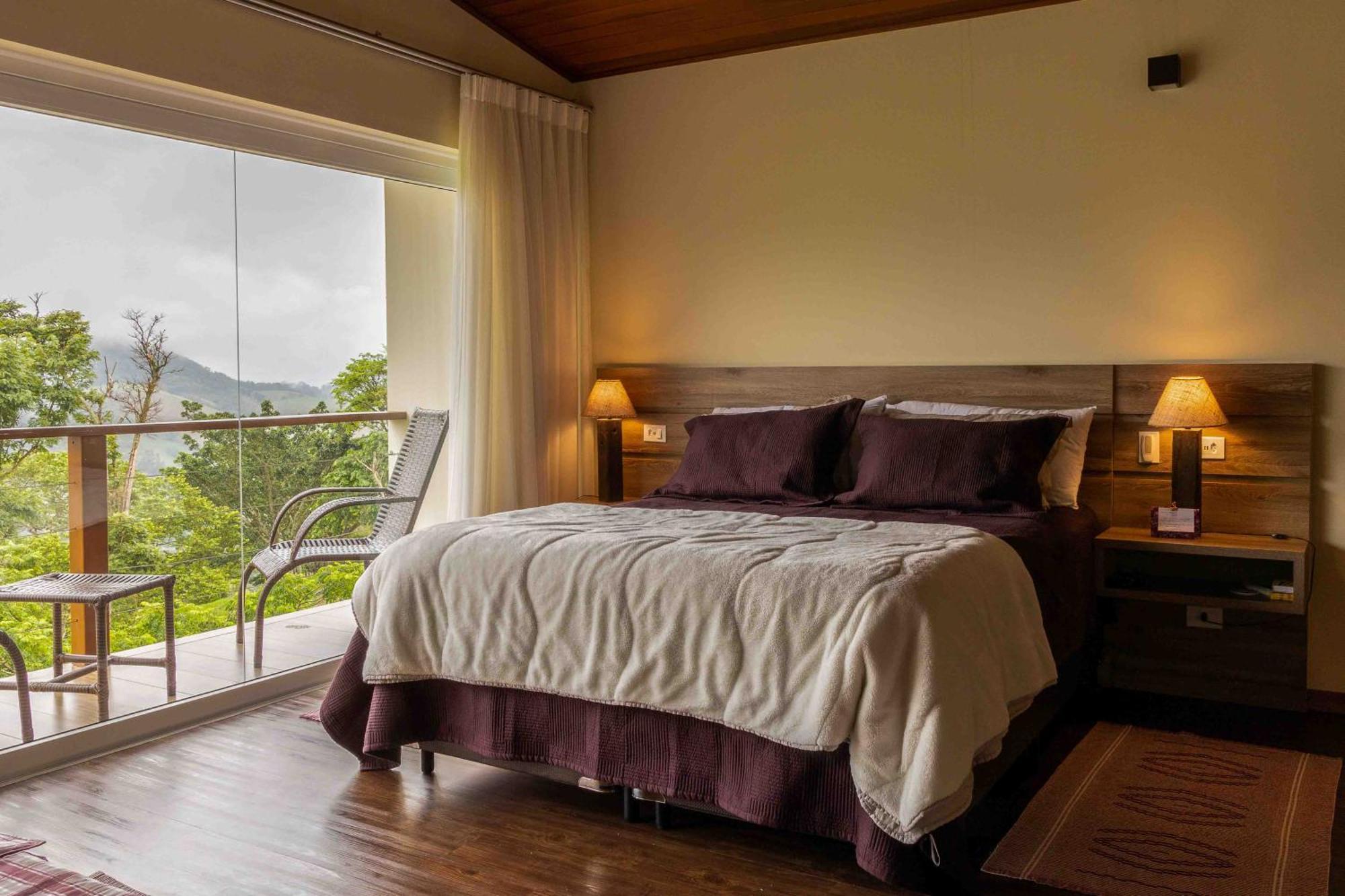 Pousada Terra Dos Passaros Sao Bento do Sapucai Ngoại thất bức ảnh